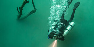 Scuba diving in Mexico cenote