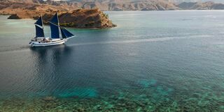 Sailing boat in Komodo 